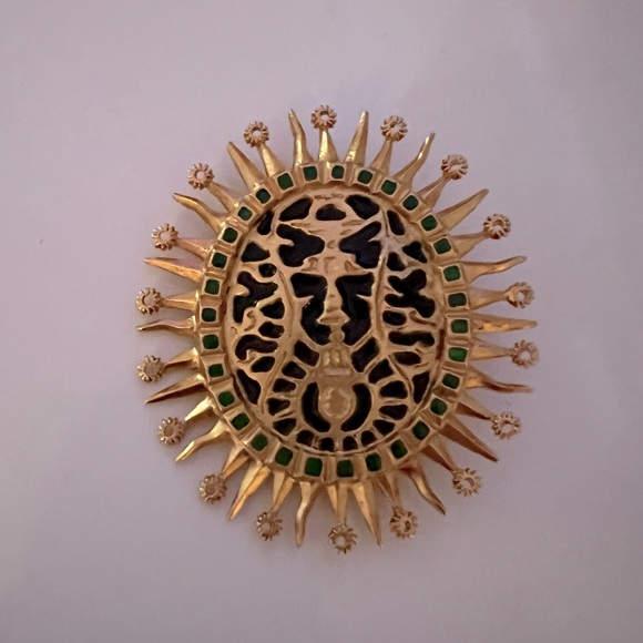 Oscar De La Renta Gold Brooch Pin - Picture 3 of 9